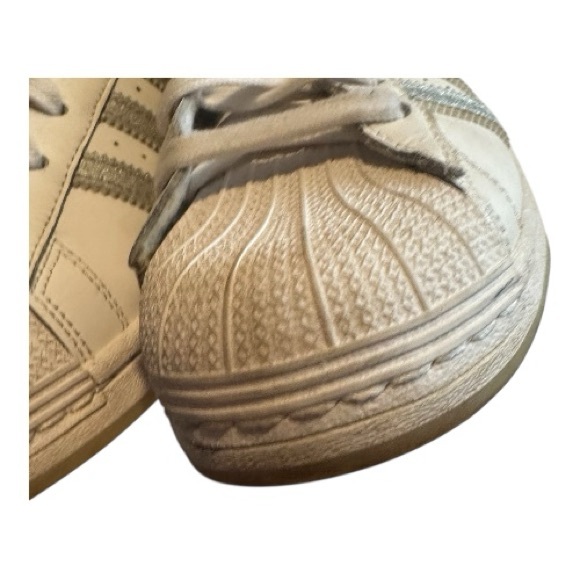 Adidas Superstar White and Silver Sneakers - Picture 9 of 11